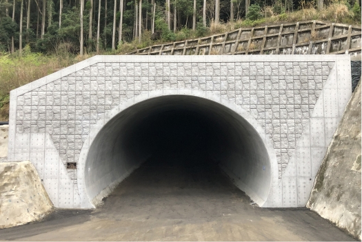 中尾山作業所 完成